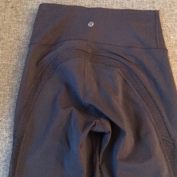 Lululemon mesh blend tights - Picture 3 of 5